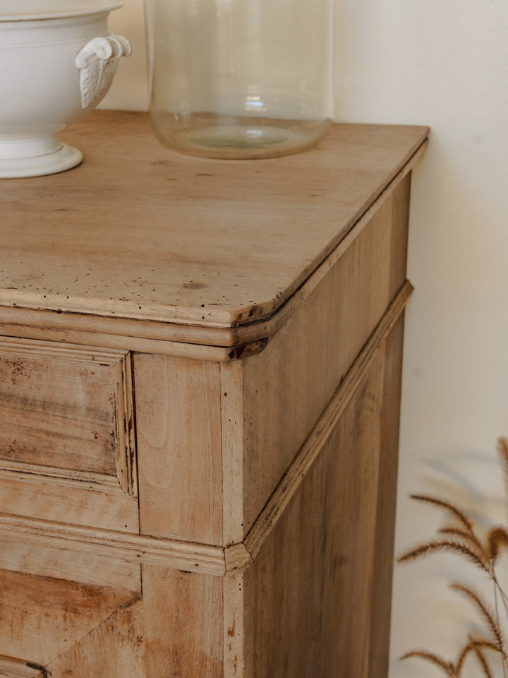 gilbert-buffet-noyer-667-6