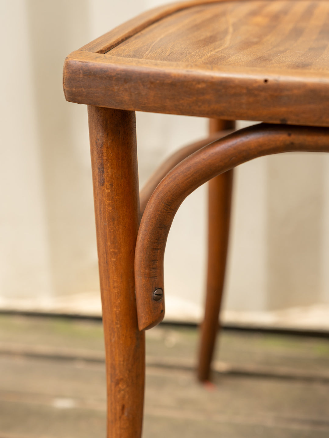 claude-chaise-bois-1519-12