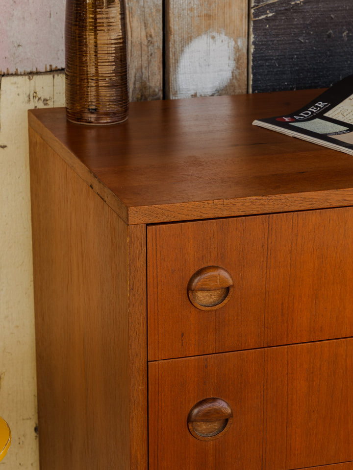 olga-commode-teck-675-5