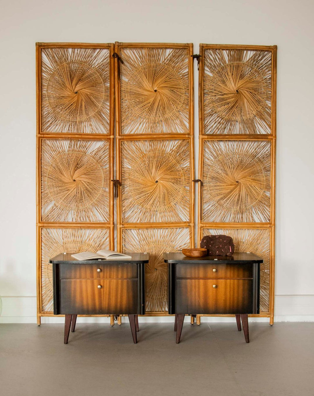 maia-table-chevet-bois-1581-1