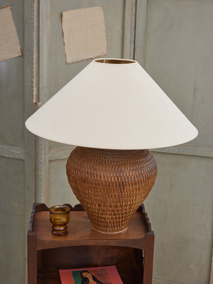 suzanne-lampe-a-poser-rotin-655-2