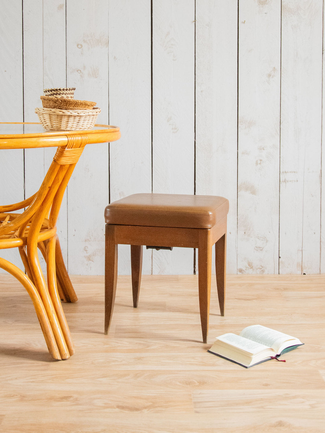 axel-tabouret-bois-621-3