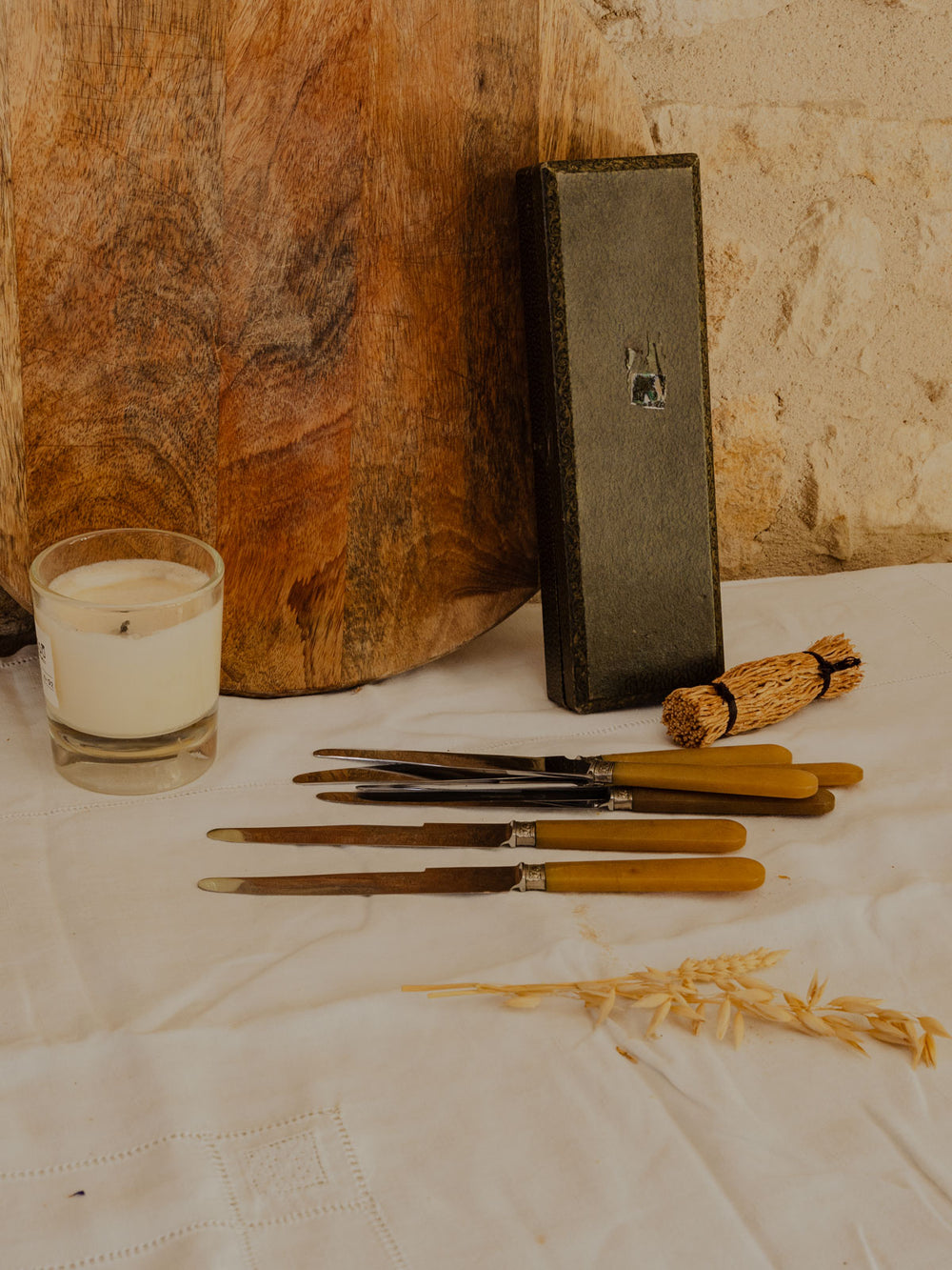 loïs-couverts-bakelite-654-2