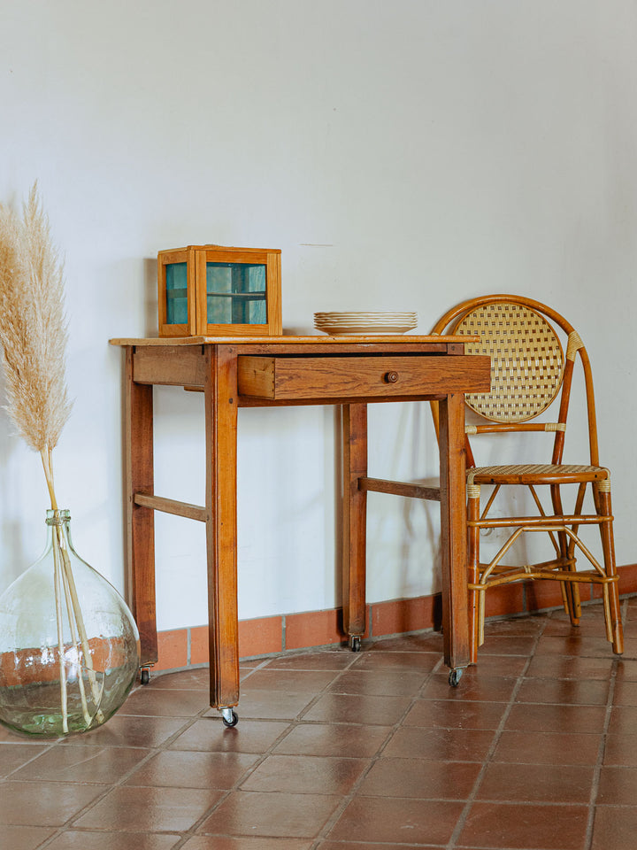francine-table-appoint-bois-ferme-roulettes-1118-4