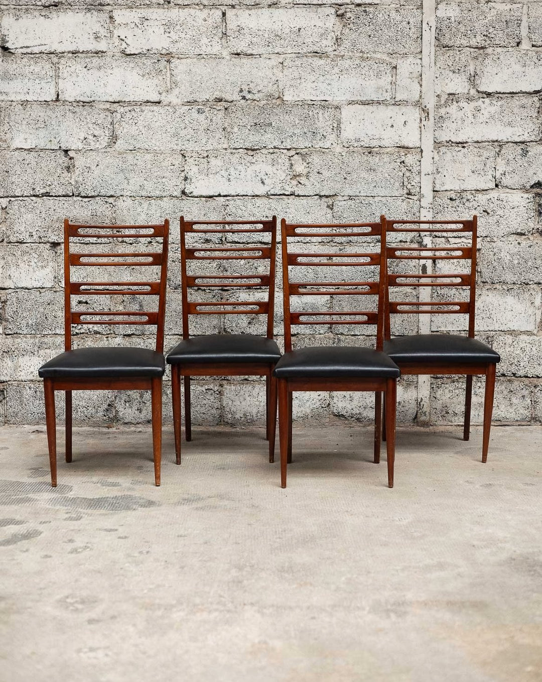 alma-chaise-bois-scandinave-1723-1