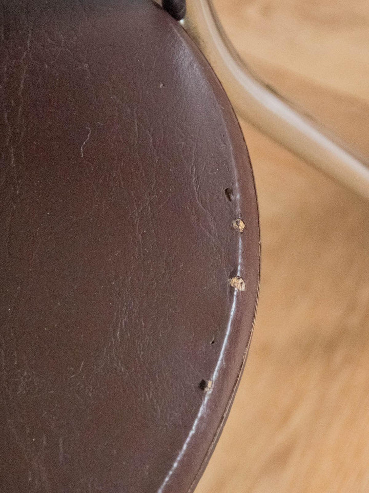 alma-chaise-vinyle-1310-6