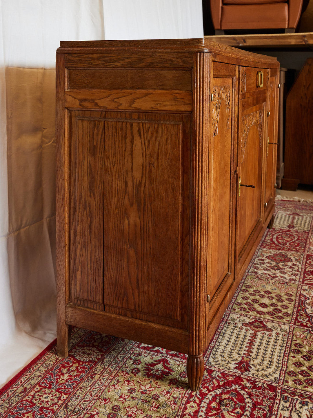 gilbert-buffet-bois-1718-12