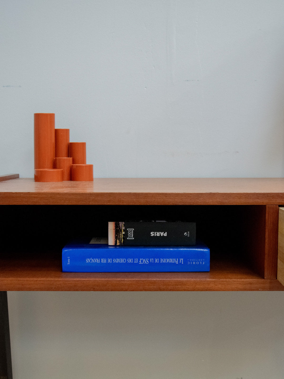 hanna-table-appoint-teck-642-5