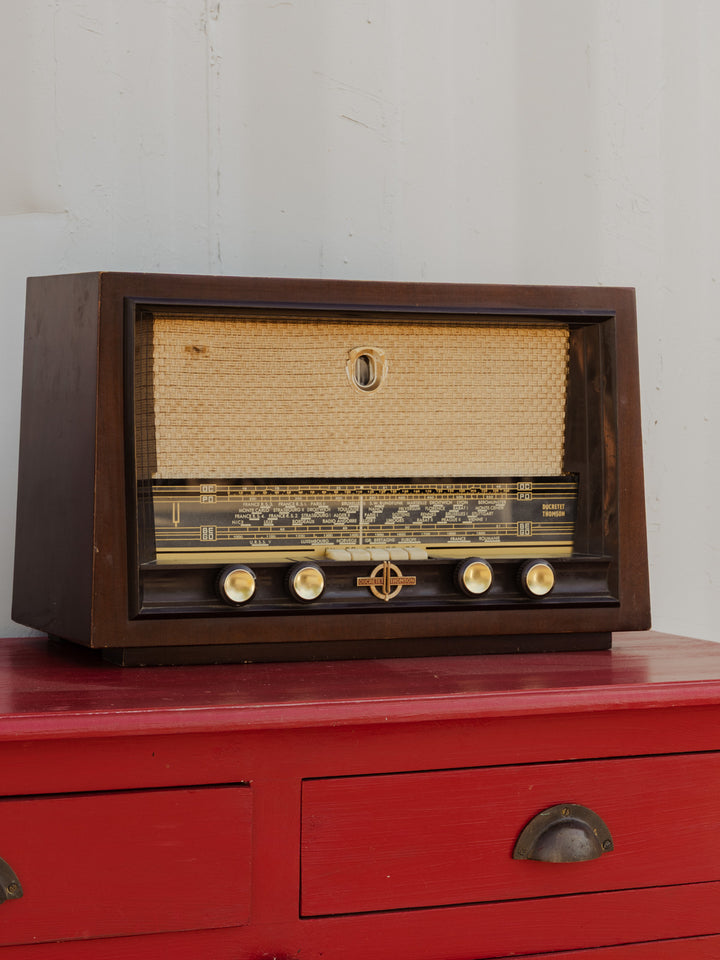 nour-appareil-electrique-vintage-bois-63-3