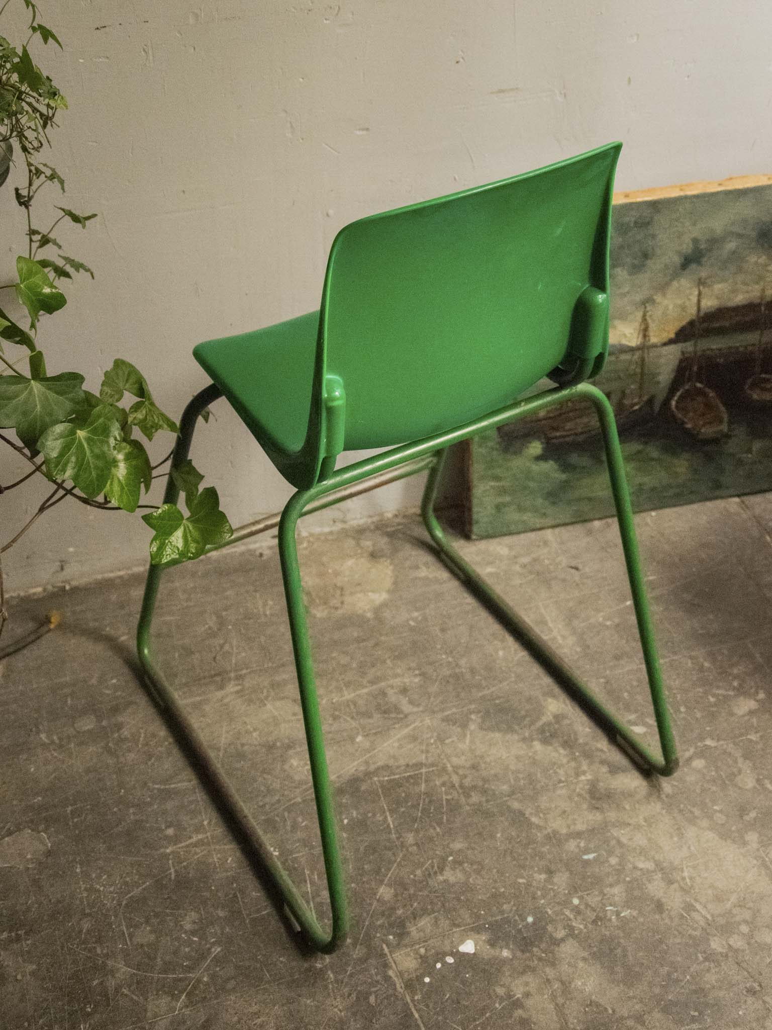 marcus-fauteuil-pour-enfant-plastique-333-2