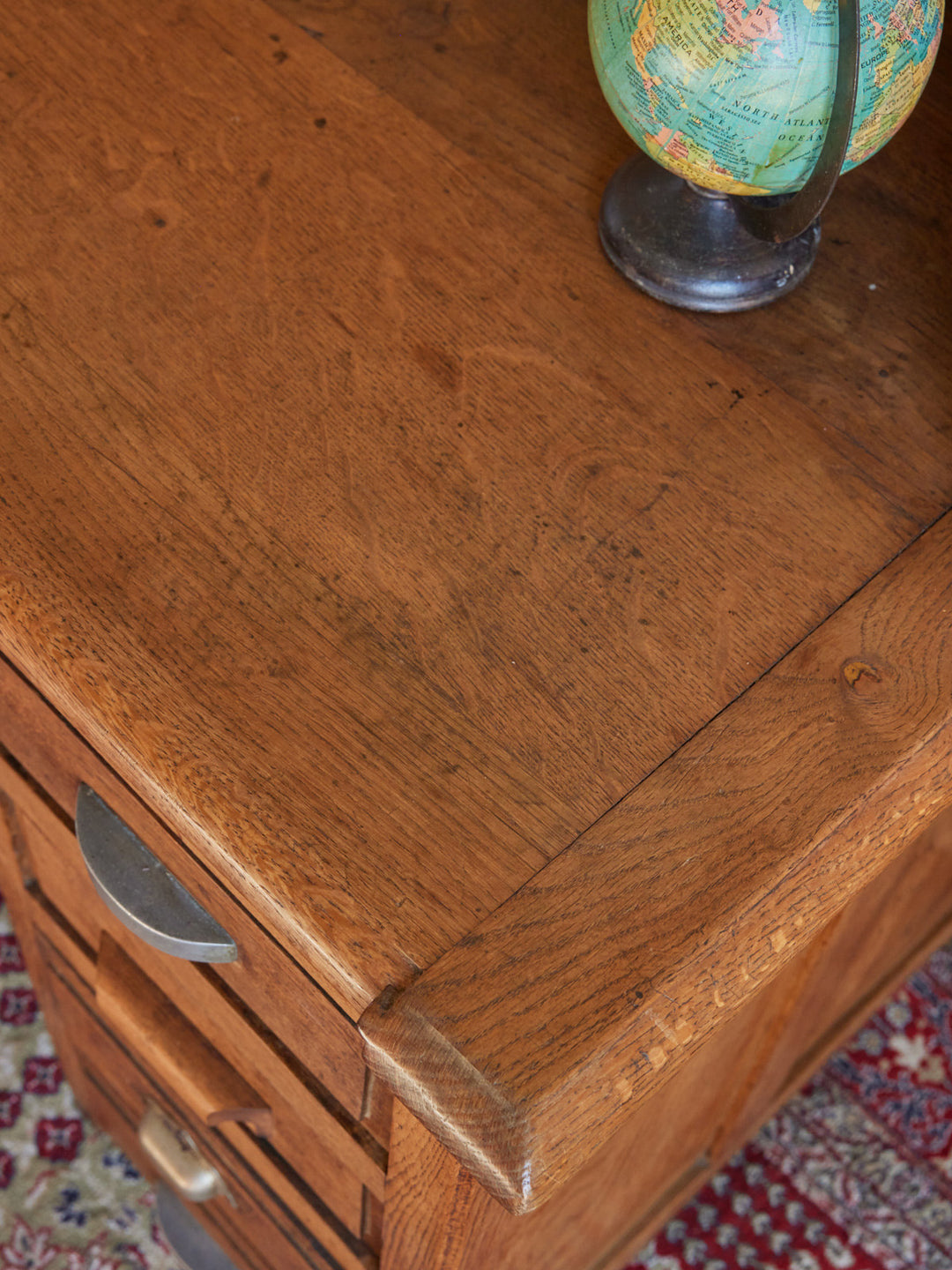 edouard-bureau-bois-713-9