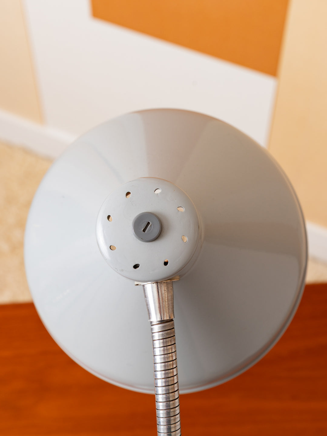 julia-lampe-a-poser-metal-industriel-vintage-sarlam-1067-6