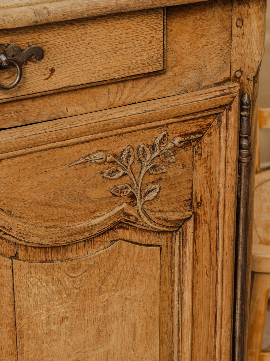 gilbert-buffet-bois-1543-10