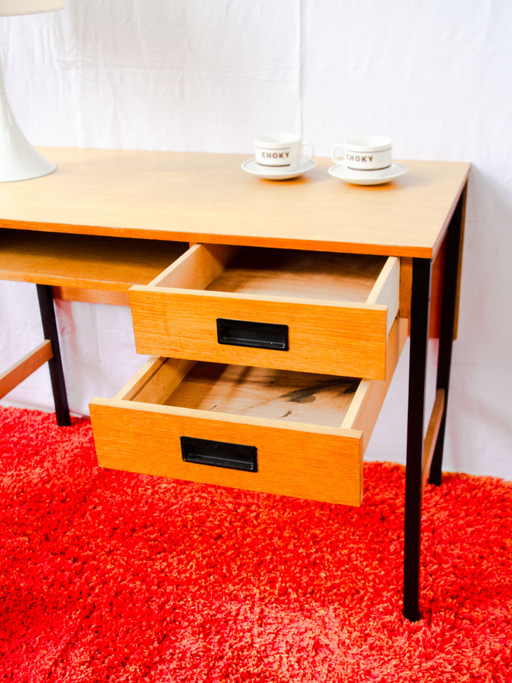 yvan-bureau-chene-590-3