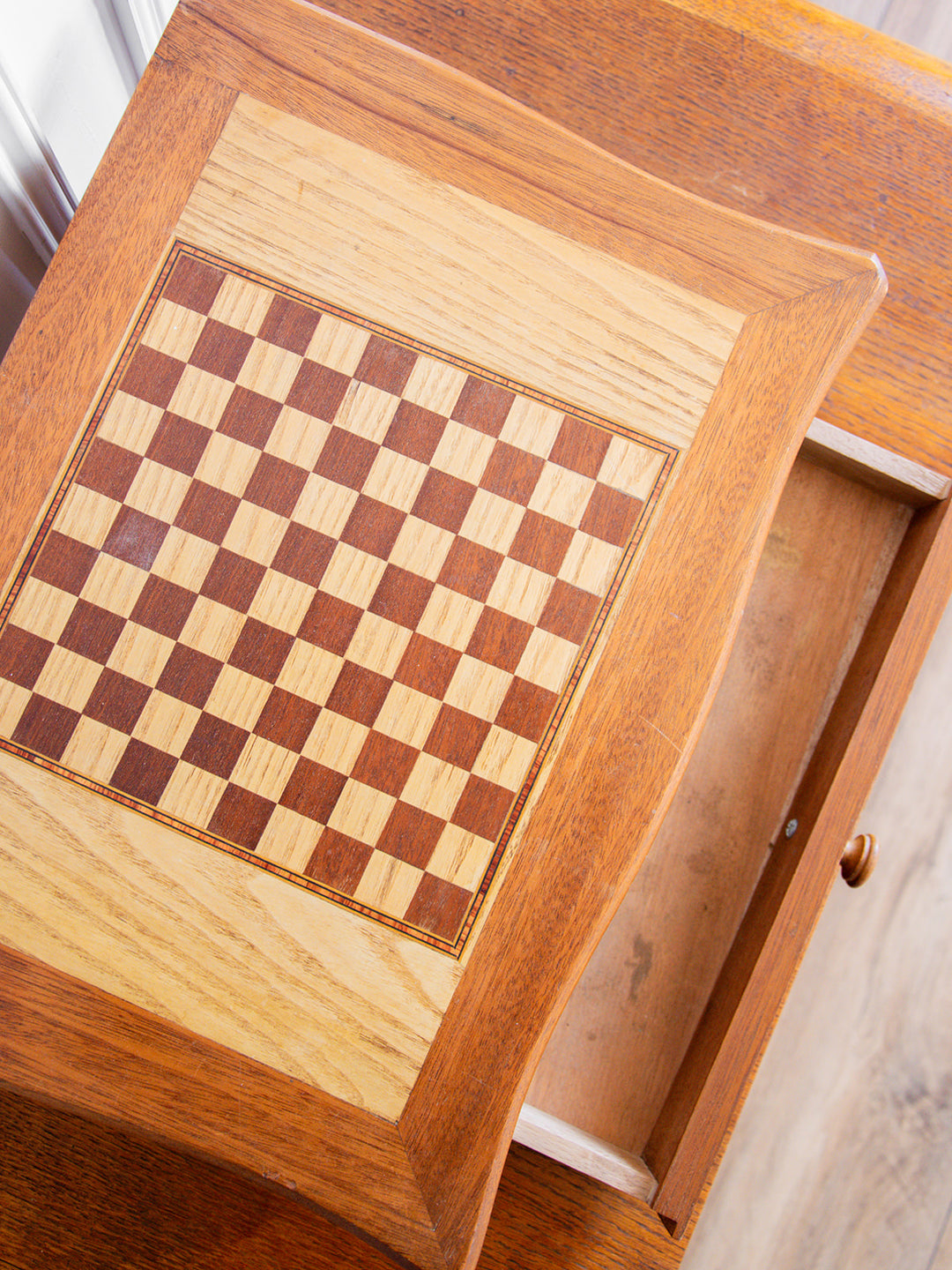 billie-table-jeux-bois-2-4