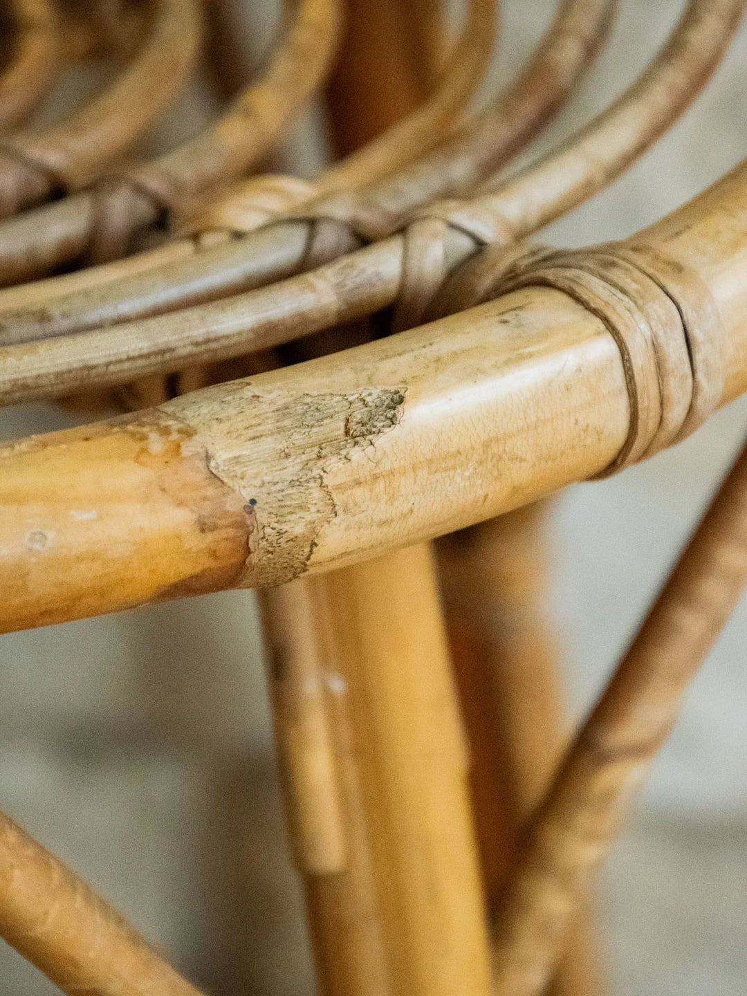 regis-tabouret-rotin-722-7