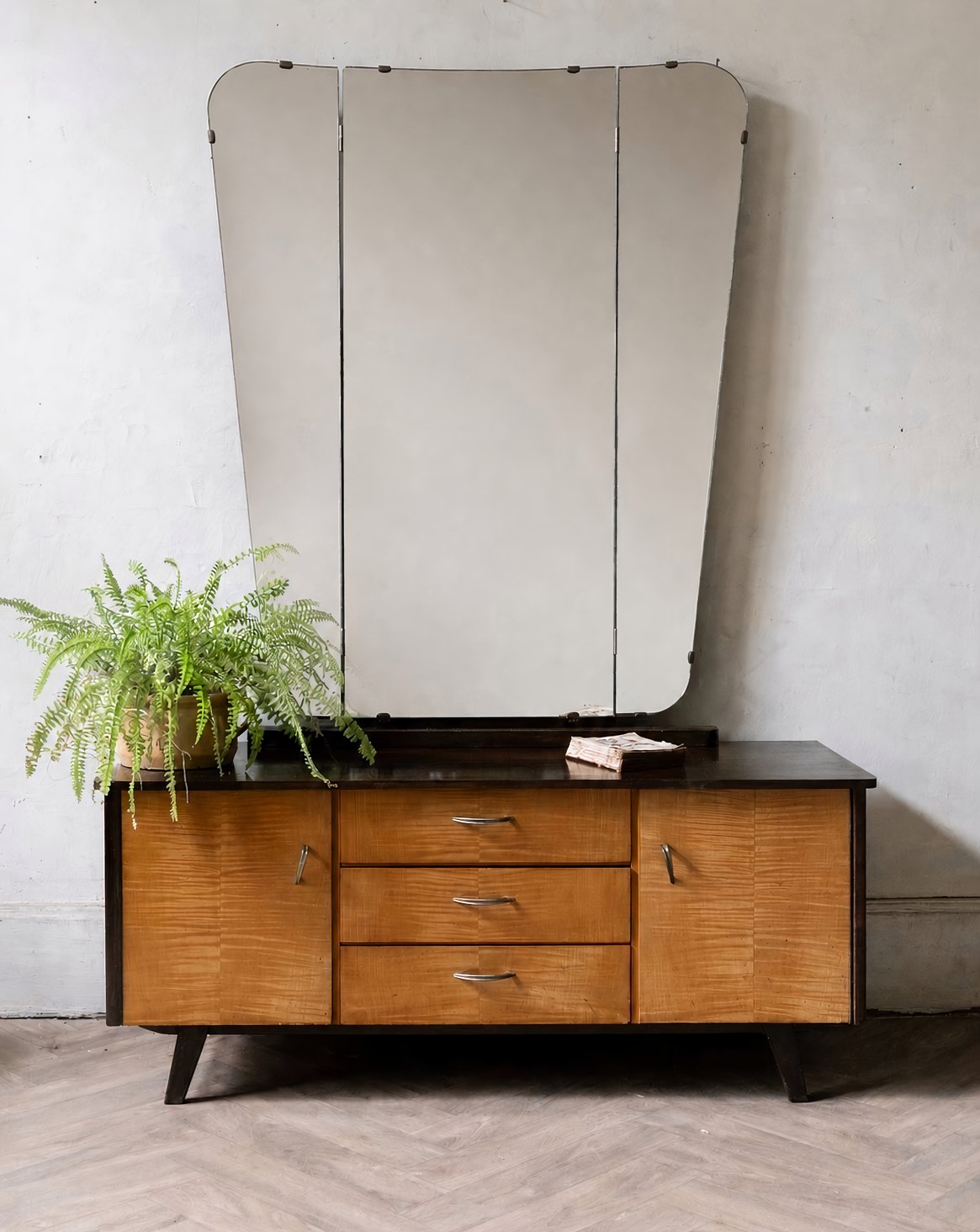 Our vintage furniture and second-hand furniture