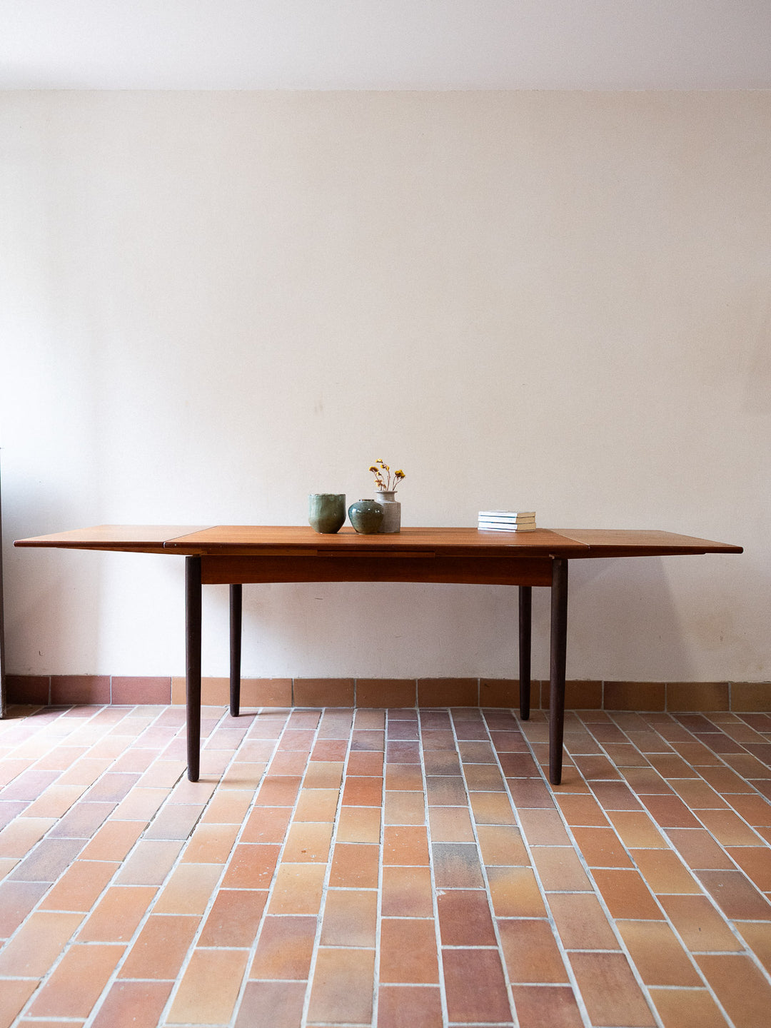 karla-table-a-manger-teck-massif-1235-2