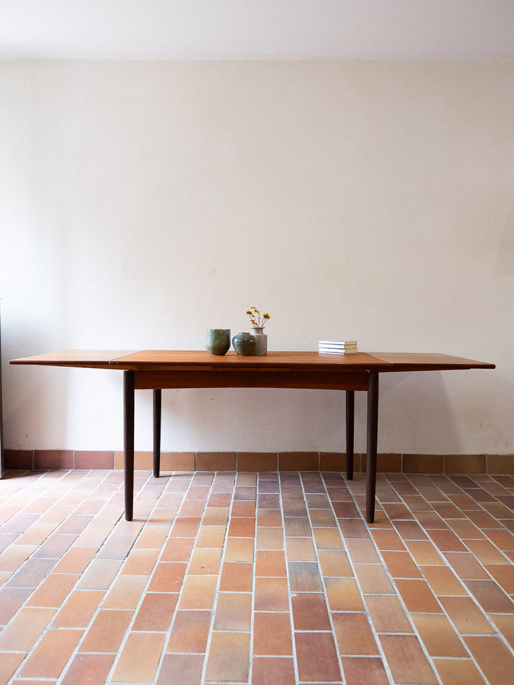 karla-table-a-manger-teck-massif-1235-2