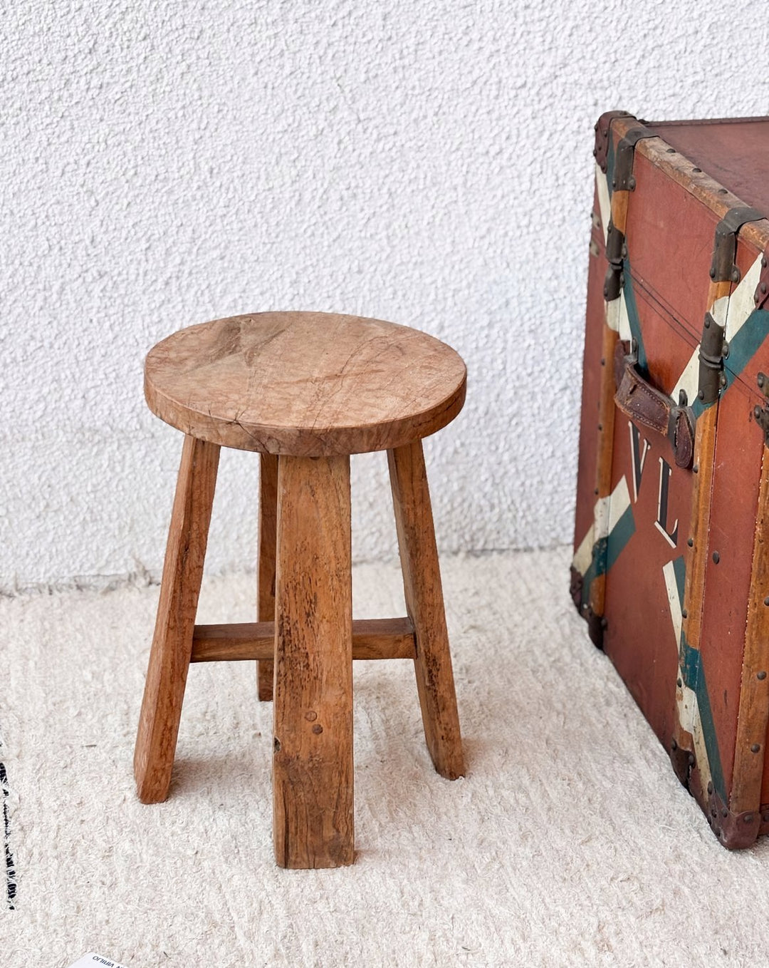 regis-tabouret-noyer-607-1