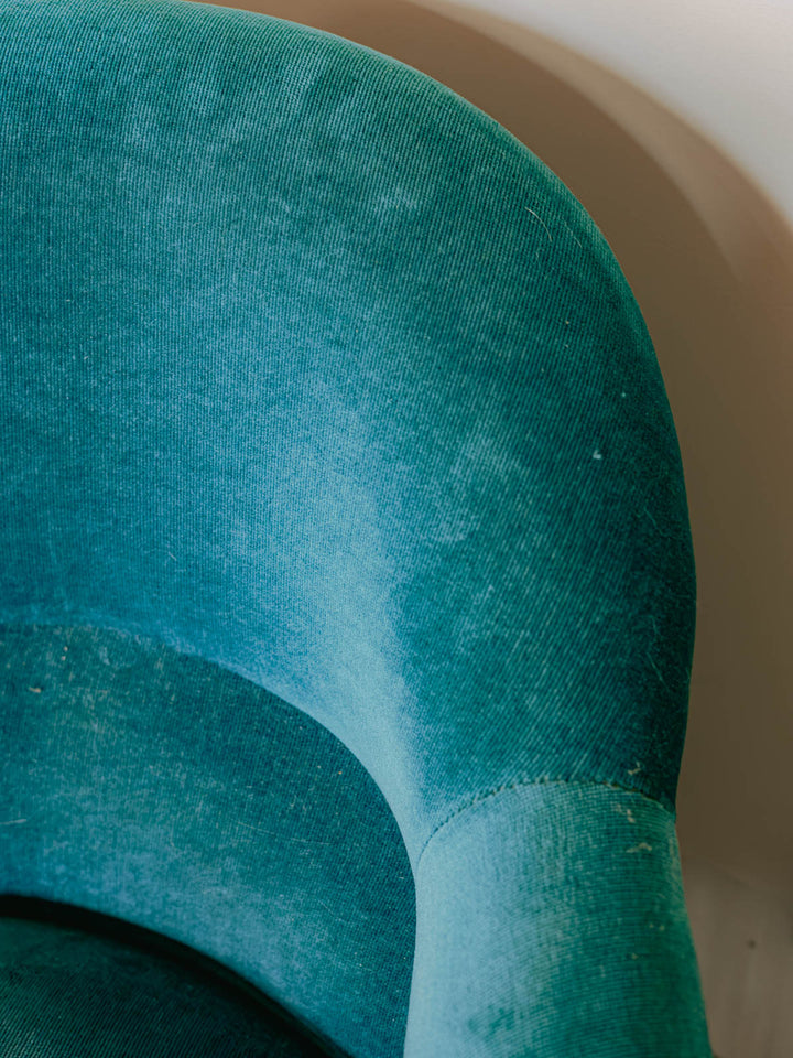 ernest-fauteuil-crapaud-velours-bleu-1091-6