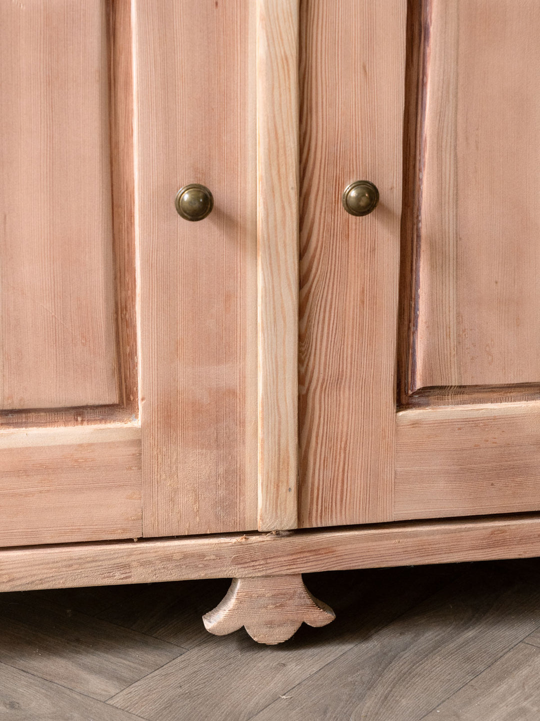 gilbert-buffet-bois-1746-10