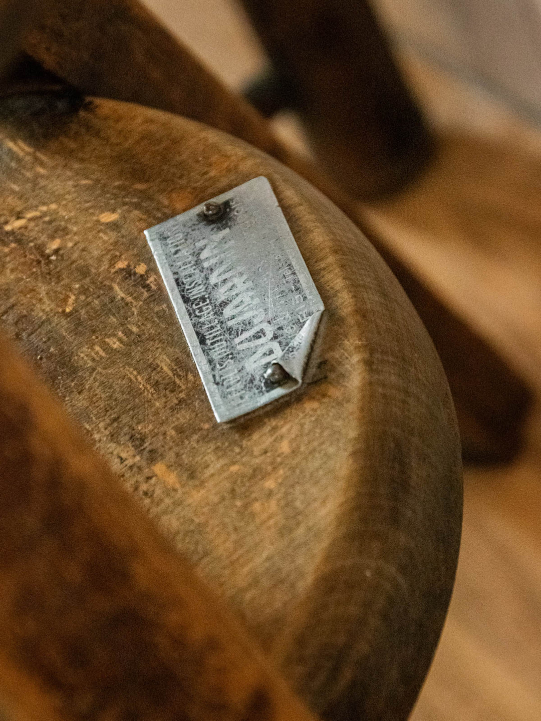 regis-tabouret-bois-752-9