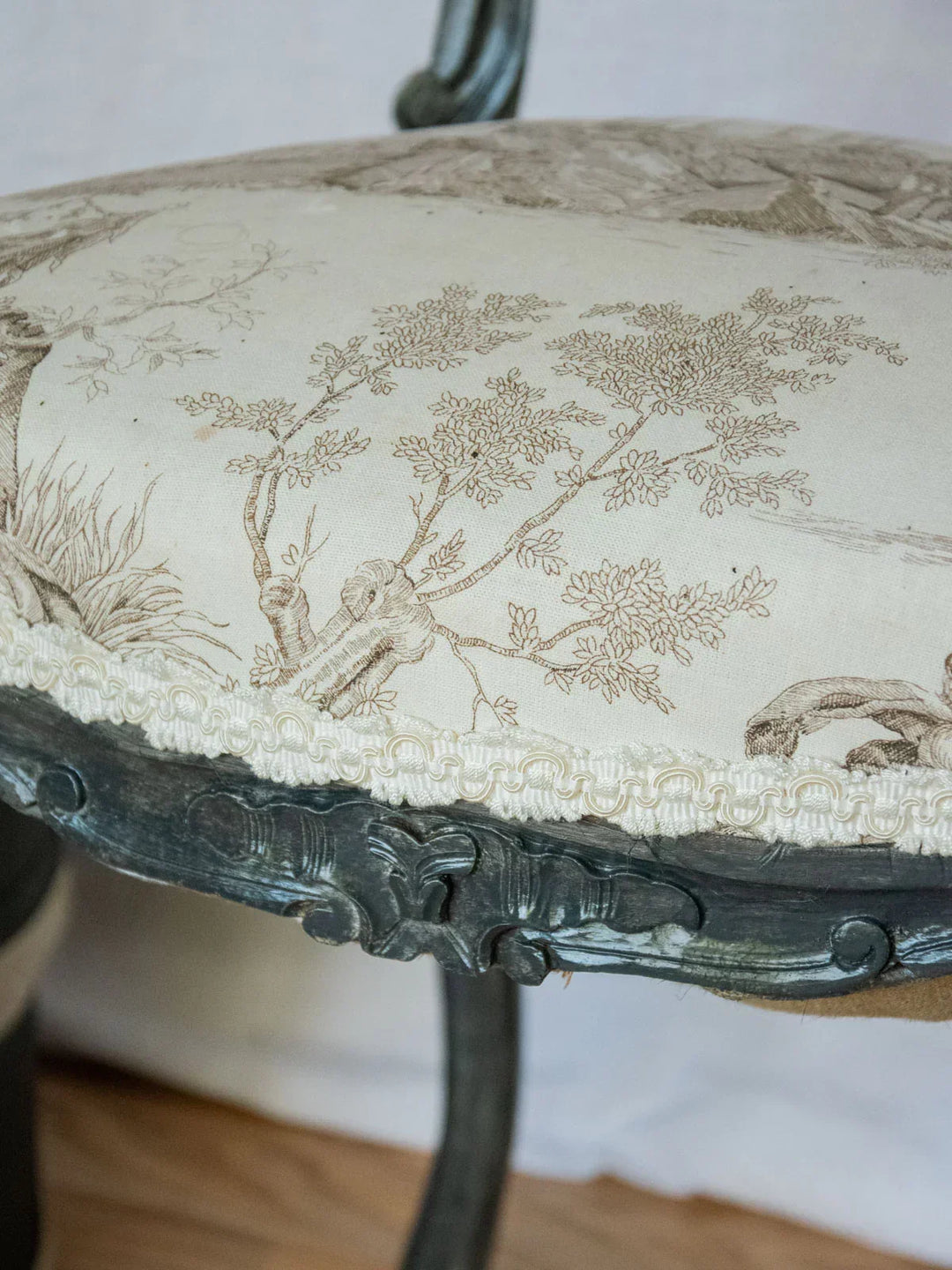 claude-chaise-bois-883-7