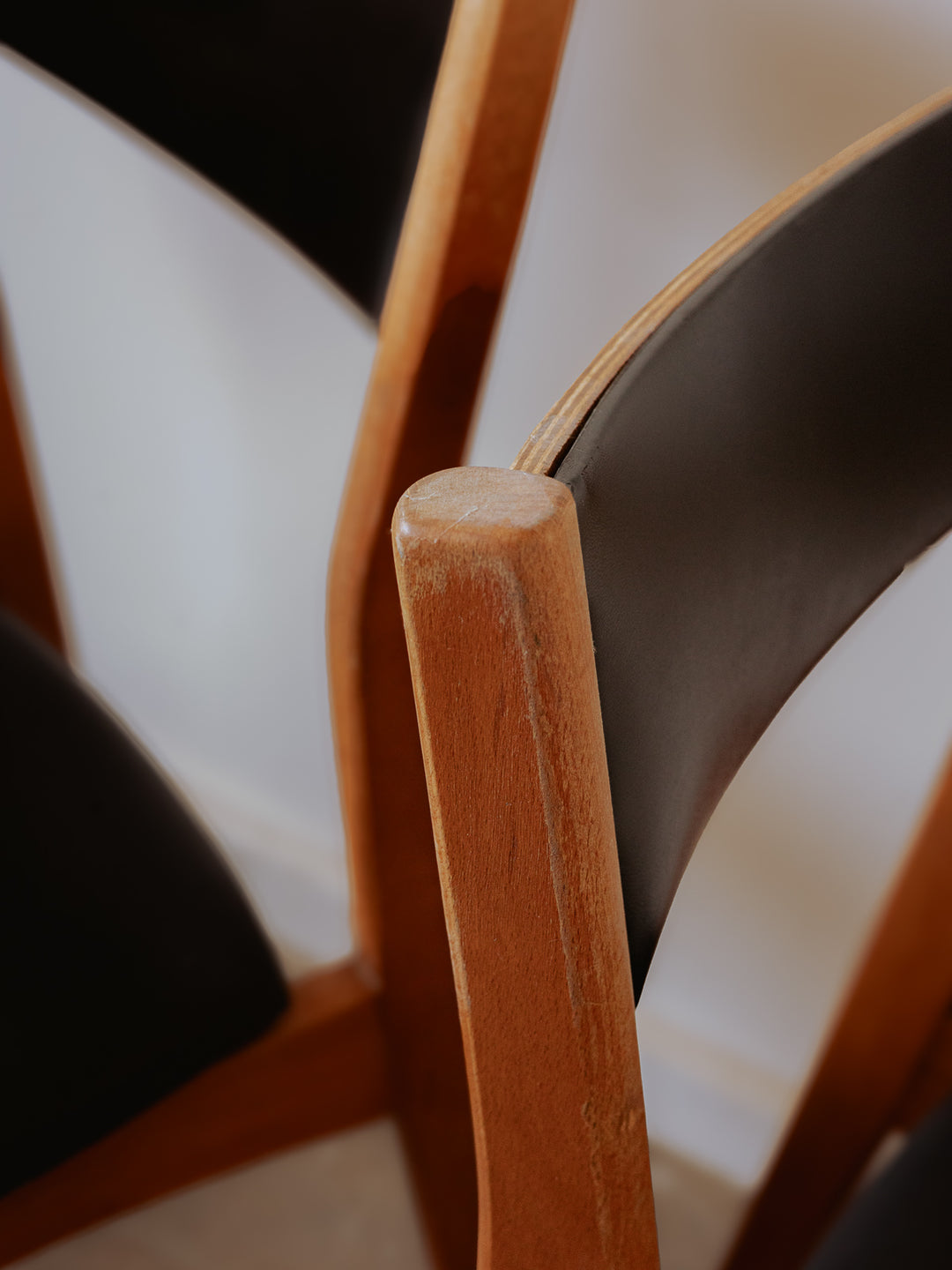 alma-chaise-bois-1669-10