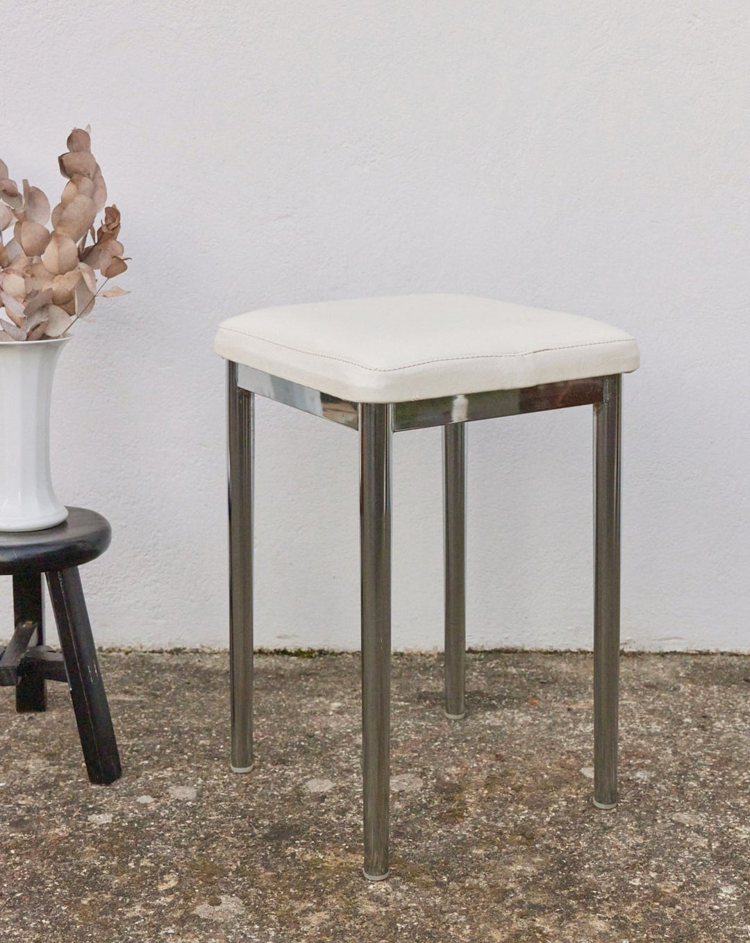 axel-tabouret-cuir-547-1