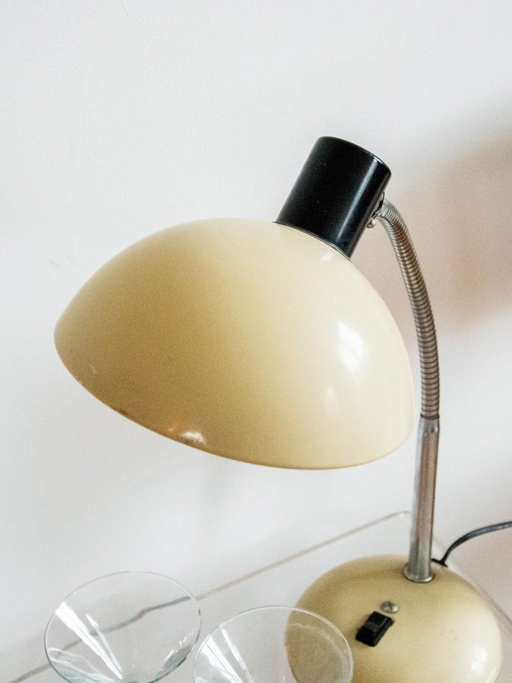 julia-lampe-à-poser-plastique-647-4