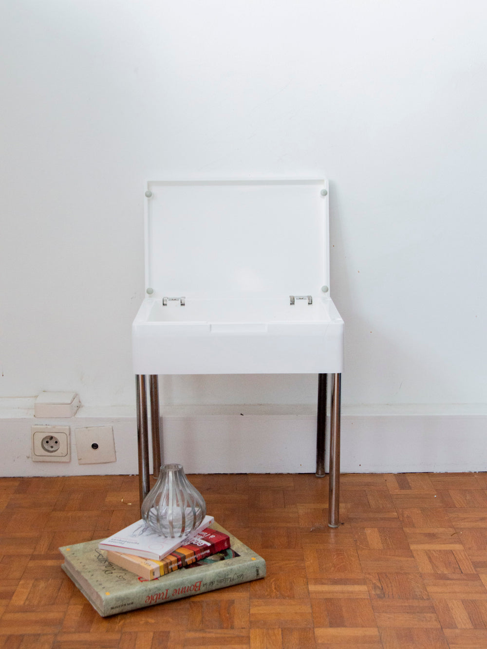 hanna-table-appoint-plastique-793-2