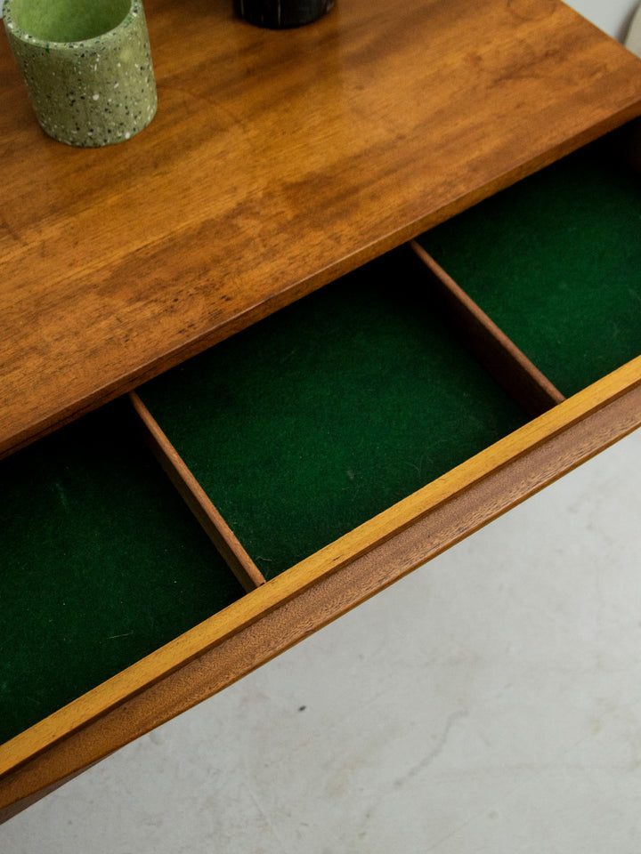 margaret-enfilade-bois-308-9