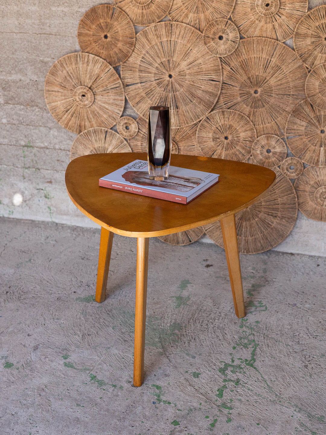 donna-table-basse-bois-tripode-1531-2
