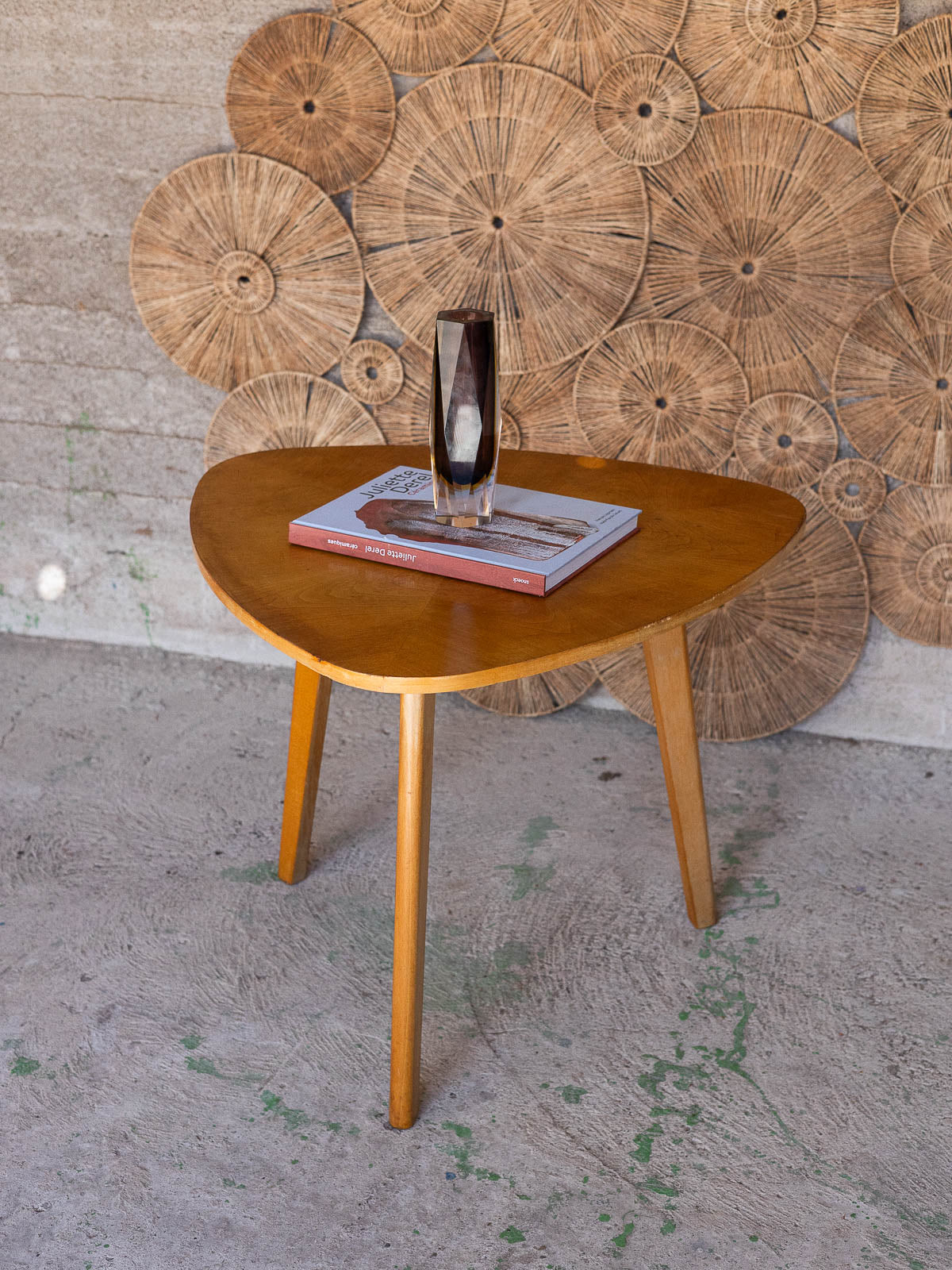donna-table-basse-bois-tripode-1531-2