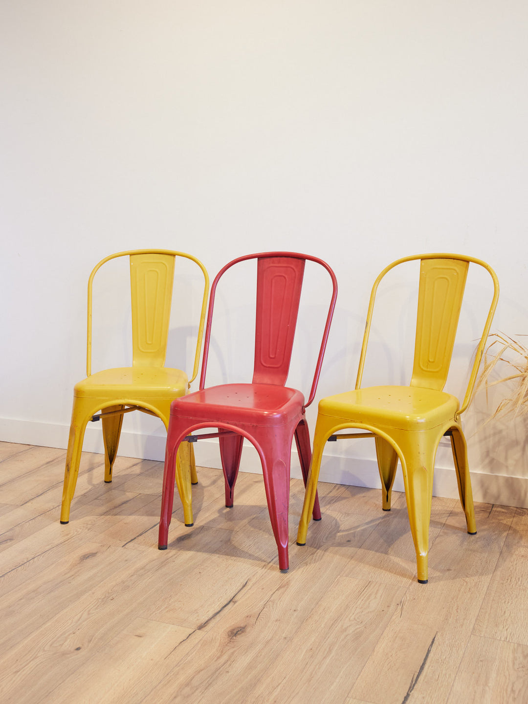 alma-chaise-metal-1064-2