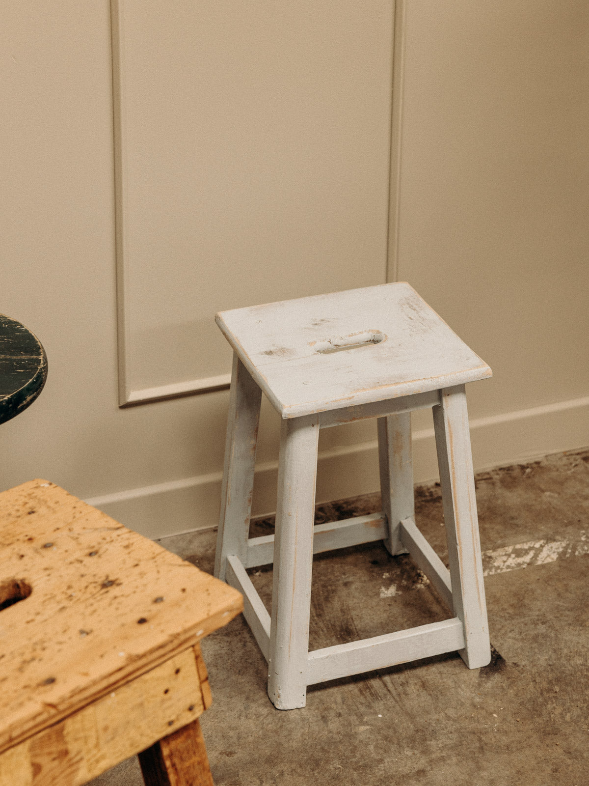 regis-tabouret-bois-1459-2