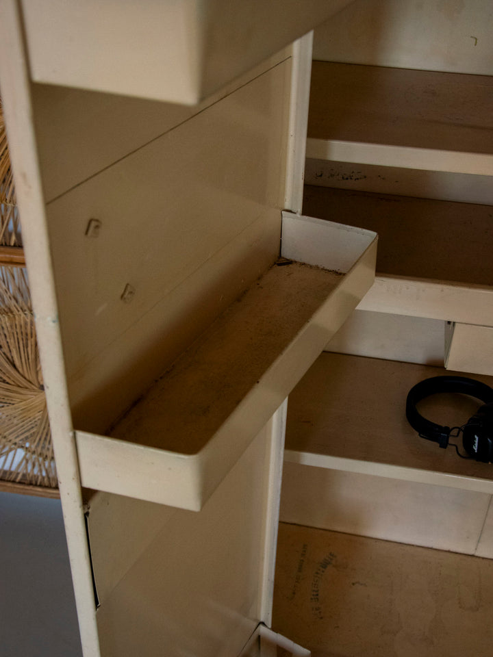 magda-armoire-metal-152-7