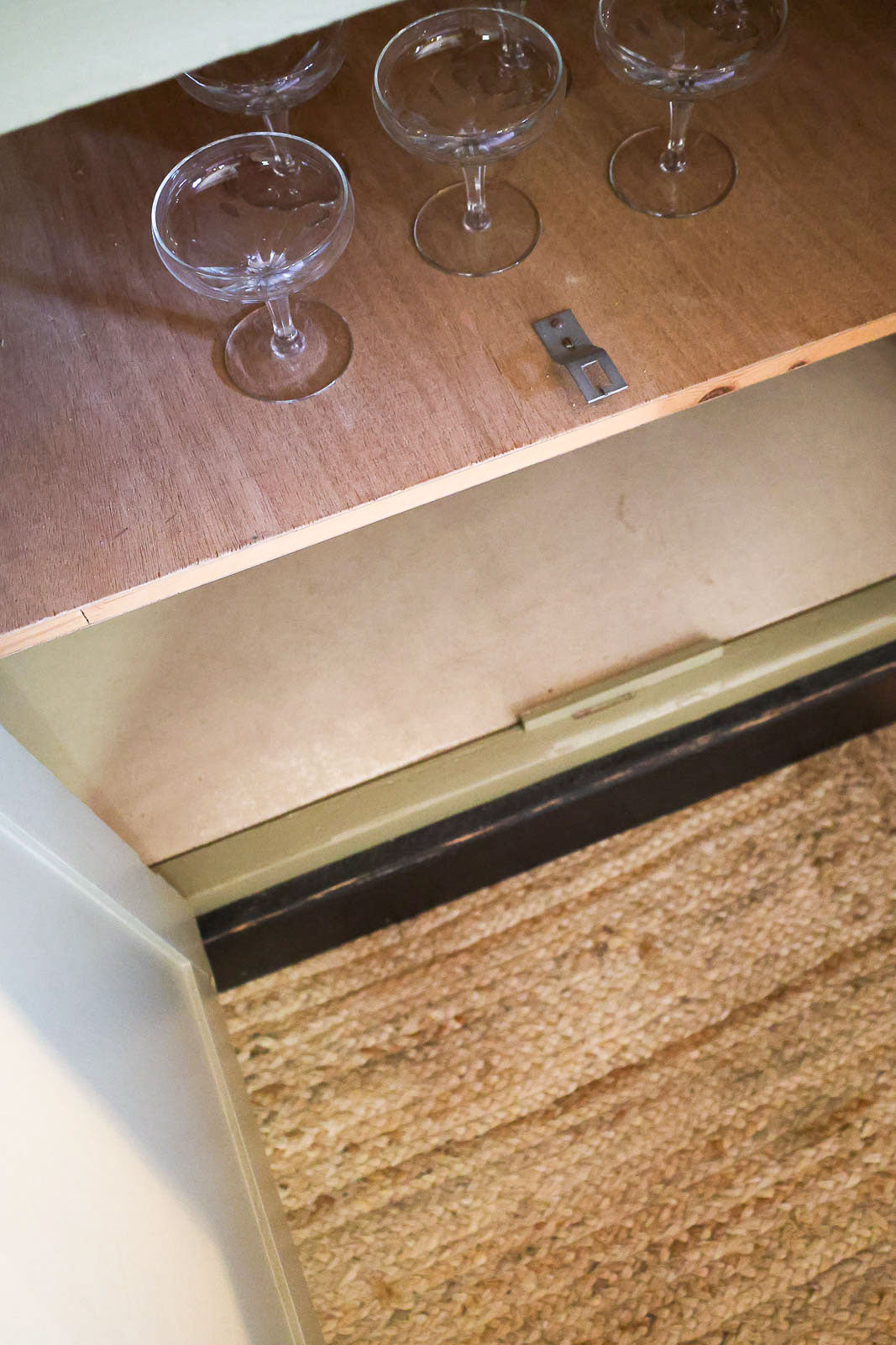 gilbert-buffet-bois-599-8