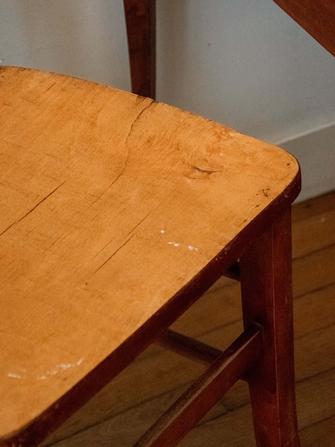 claude-chaise-bois-851-6