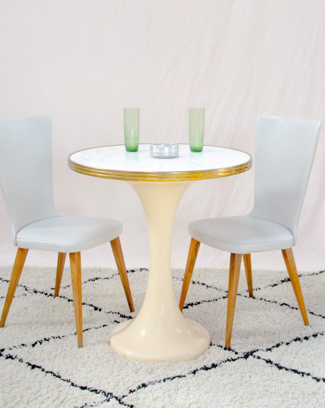 denise-table-a-manger-bistro-plastique-1372-1