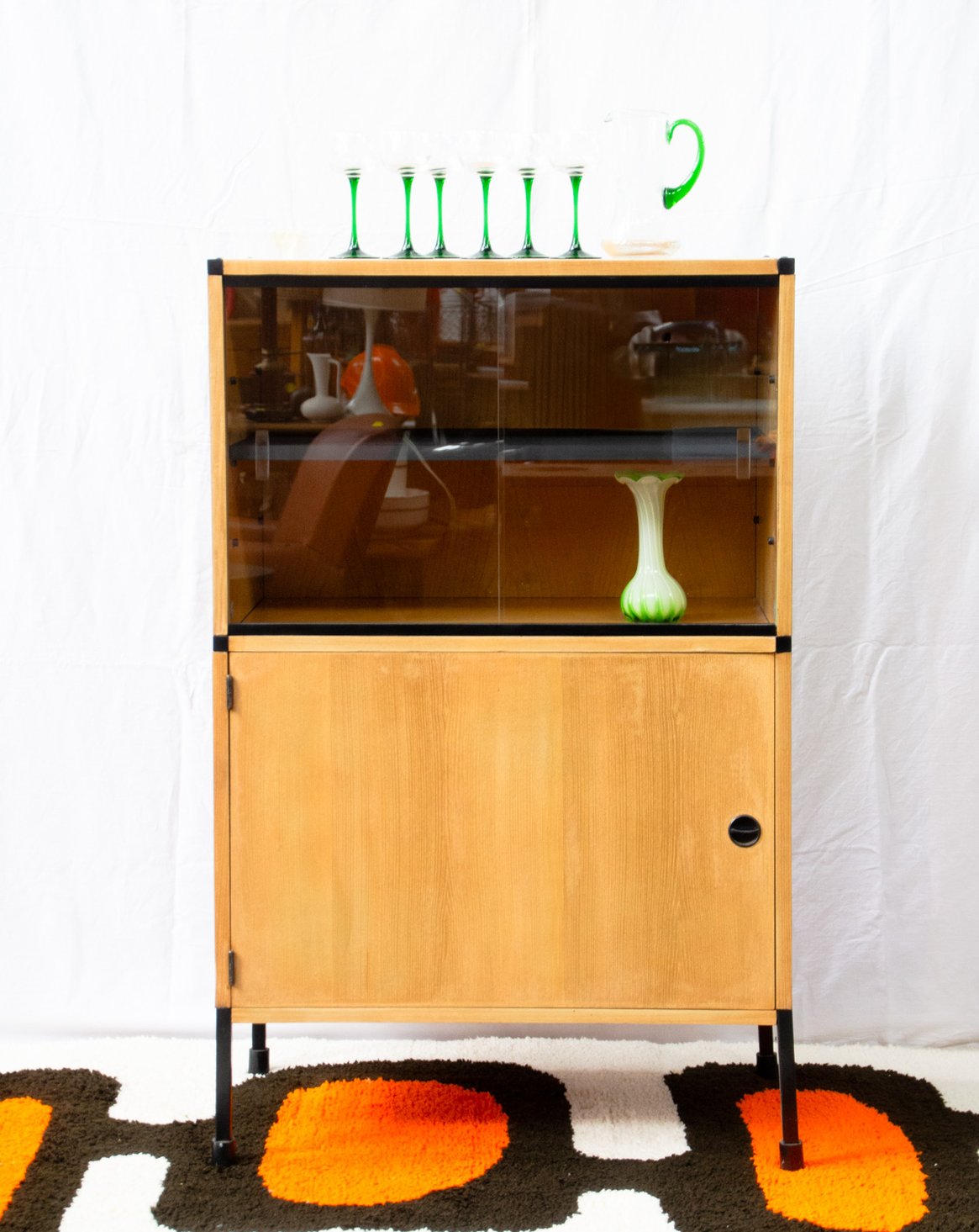 victoria-vitrine-bois-1366-1