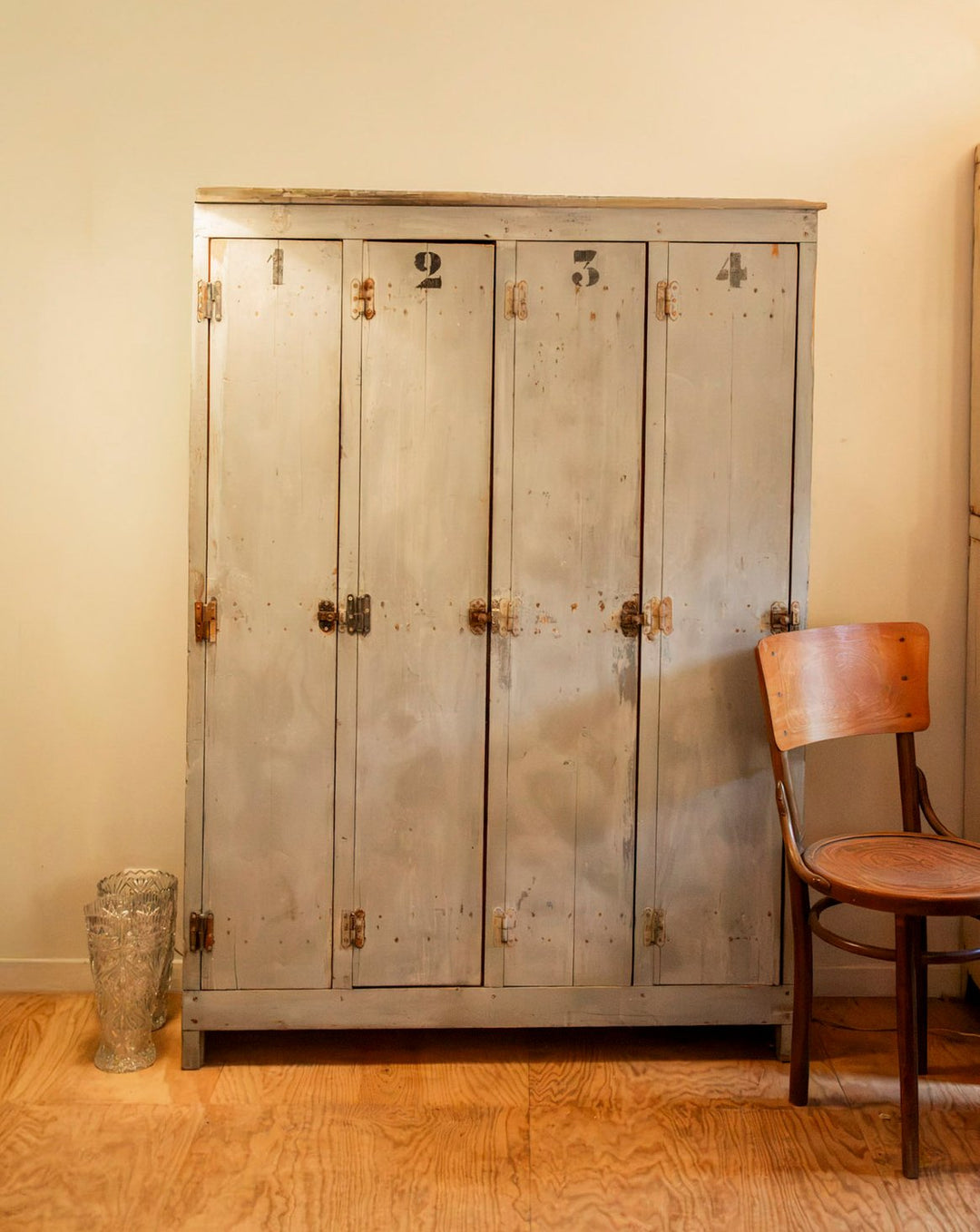 blandine-armoire-bois-531-1