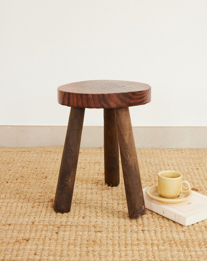 regis-tabouret-bois-1663-1