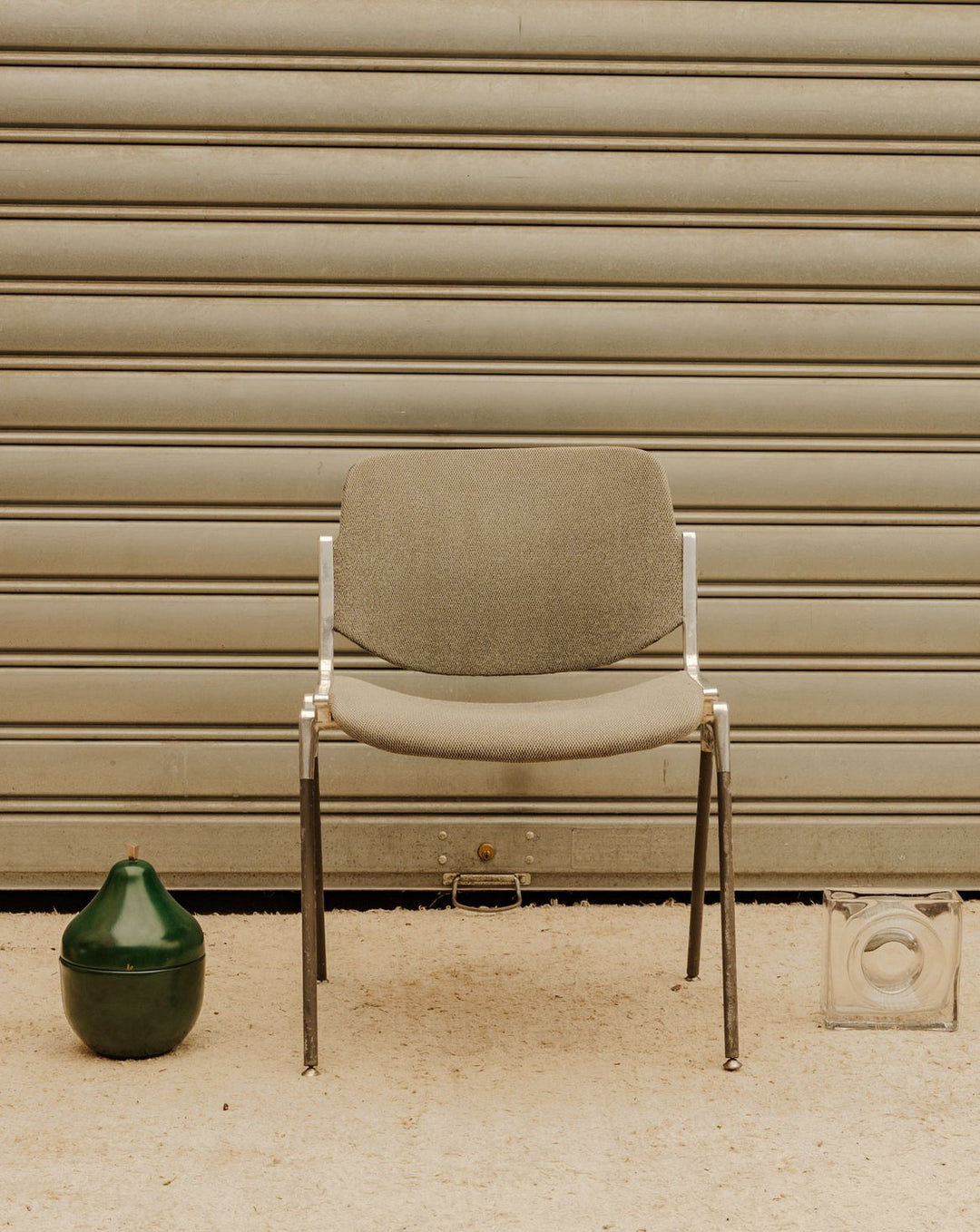 alma-chaise-chrome-2126-1