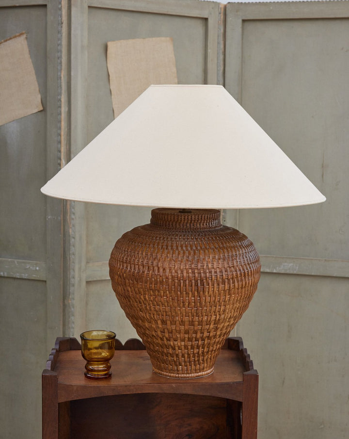 suzanne-lampe-a-poser-rotin-655-1