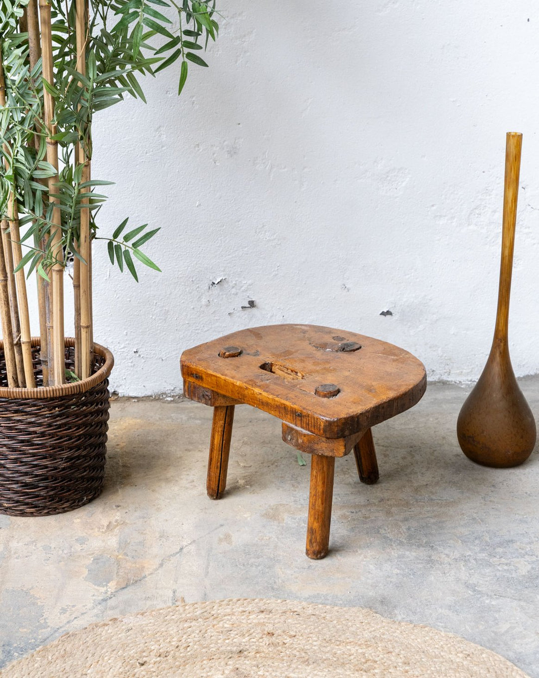 regis-tabouret-bois-1598-1