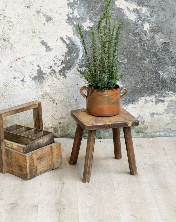 regis-tabouret-bois-1588-1