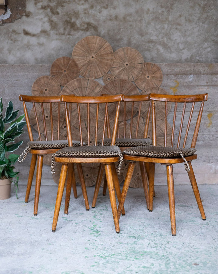 alma-chaise-bois-graphique-scandinave-2048-1
