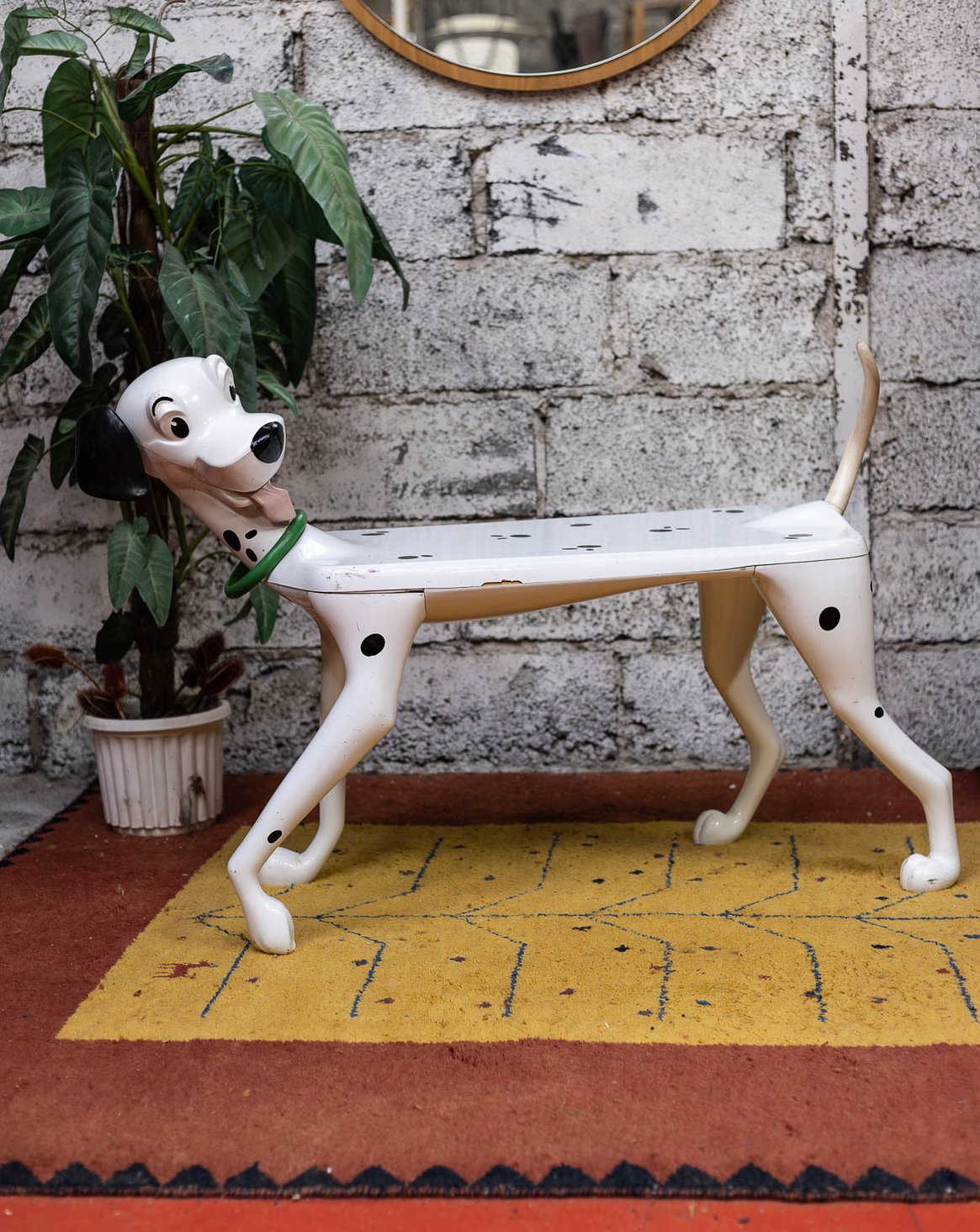 yvan-bureau-plastique-designer-dalmatien-592-1